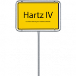 gelbes Ortsschild mit Aufschrift Hartz 4