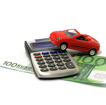 Auto und Taschenrechner auf 100 Euro-Schein